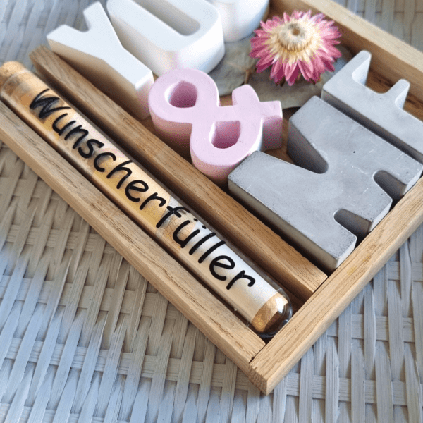 Geschenk zur Hochzeit 3D Buchstaben mit Reagenzglas | you & me Deko |  Hochzeitsgeschenk Geldgeschenk individuell |  Geschenk zur Hochzeit – Bild 4